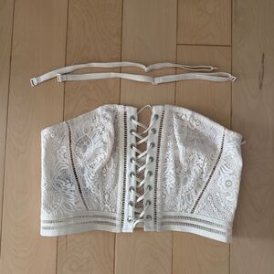Victoria’s Secret White Lacy Bandeau Bra